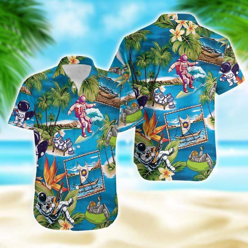 Amazing Astronaut Christmas Hawaiian Aloha Shirts 