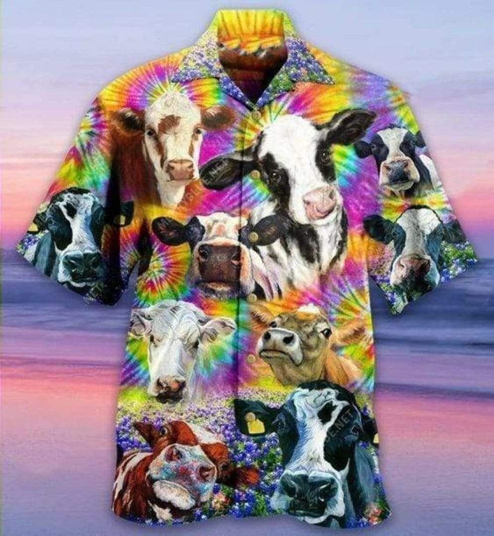 Hawaiian Aloha Shirts Easily Attracted By Cows