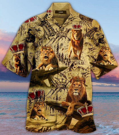 Born To Be A King Hawaiian Shirt