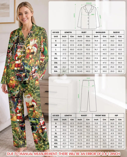 Vintage Santa Christmas Pajama Set for Women – Train & Lantern Print