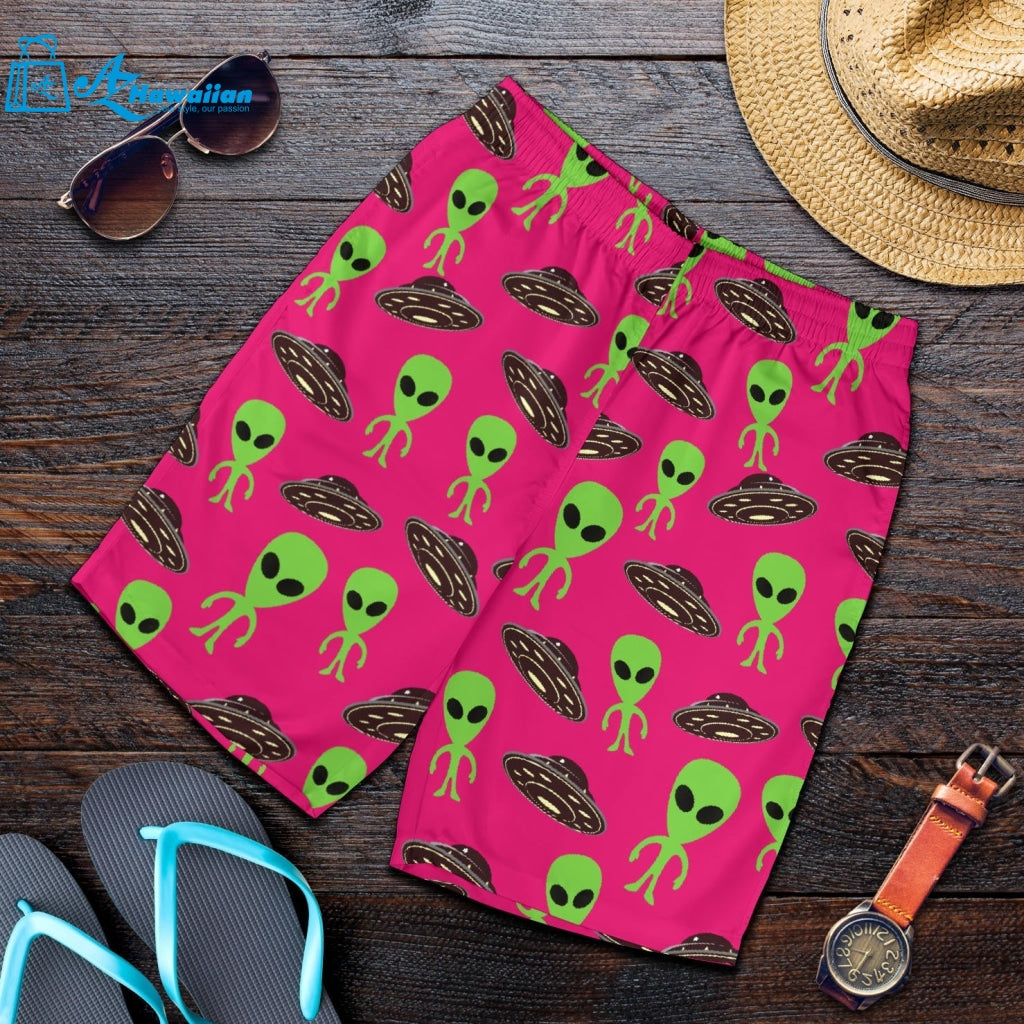 Alien Pattern Print Design 03 Men Shorts