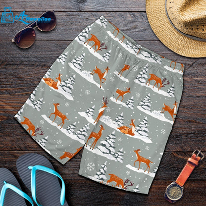 Beautiful Deers Winter Christmas Men Shorts