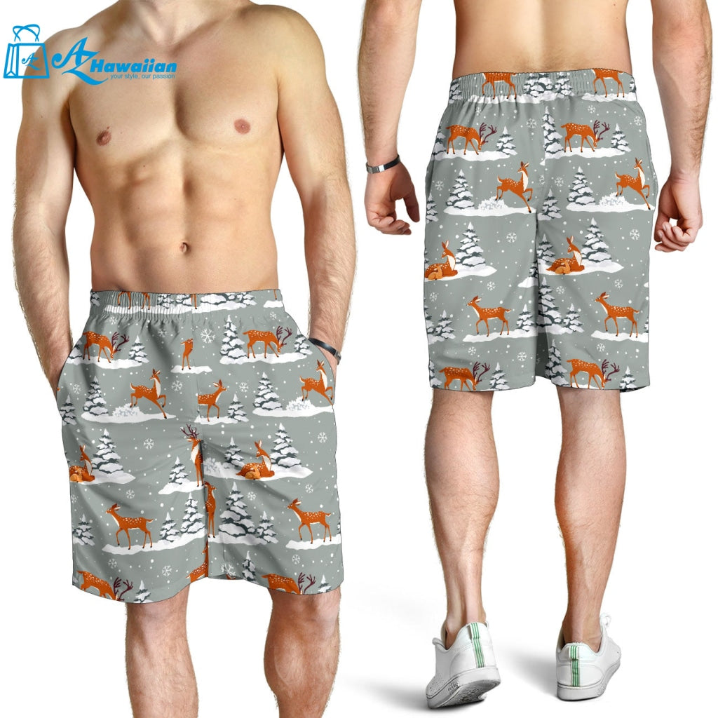 Beautiful Deers Winter Christmas Men Shorts