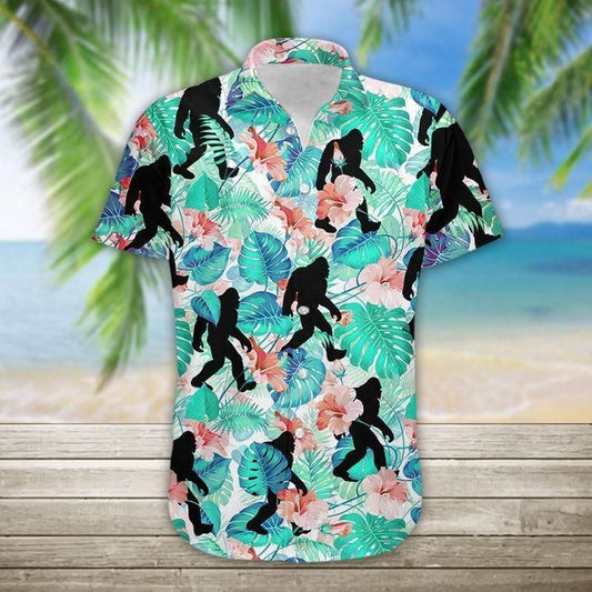 Bigfoot Tropical Hawaiian Graphic Print Short Sleeve 