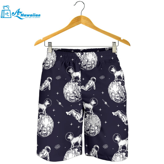 Chihuahua Space Helmet. Astronaut Pattern Men Shorts