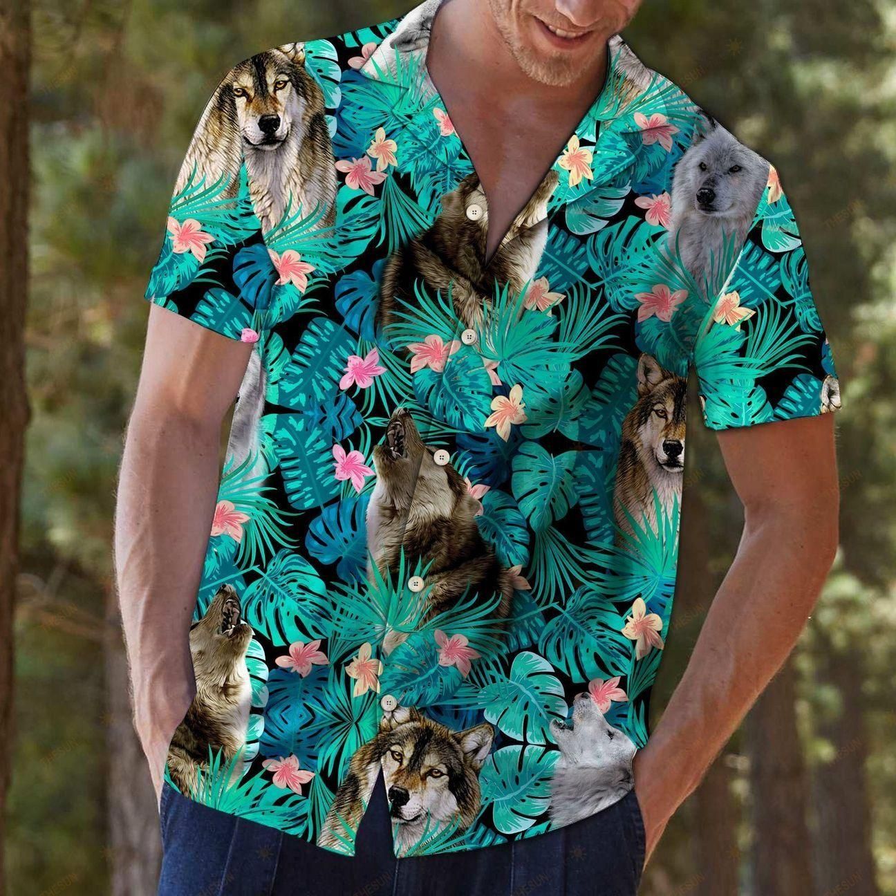 Wolf Tropical Green Unique Design Hawaiian Shirt