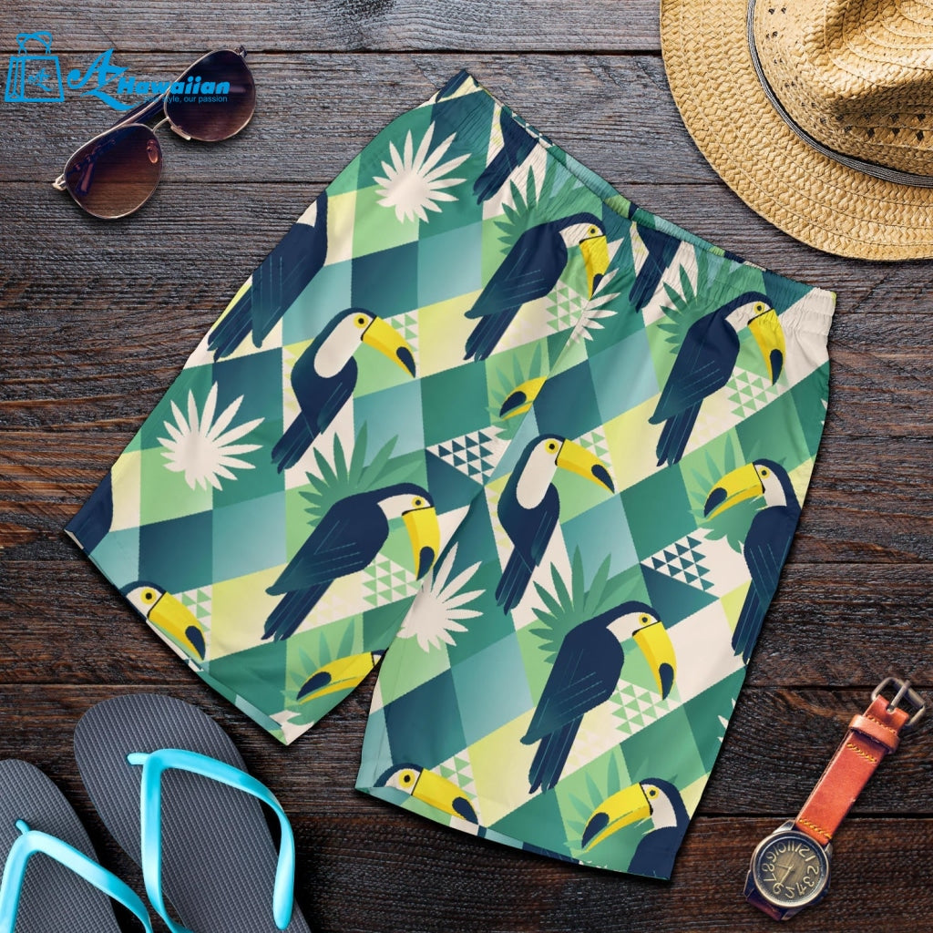 Toucan Tropical Leaves Design Pattern Men Shorts