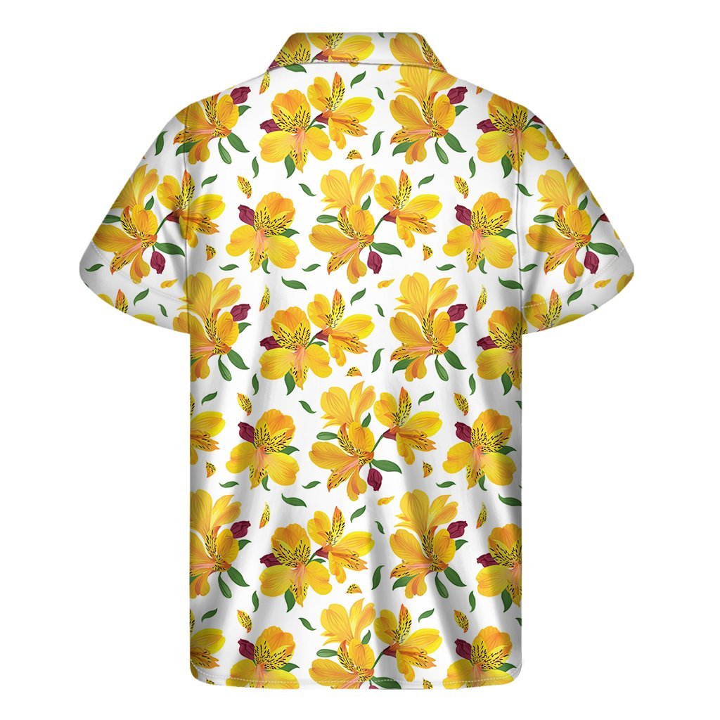 Yellow Alstroemeria Pattern Print Mens Short Sleeve Shirt Hawaiian