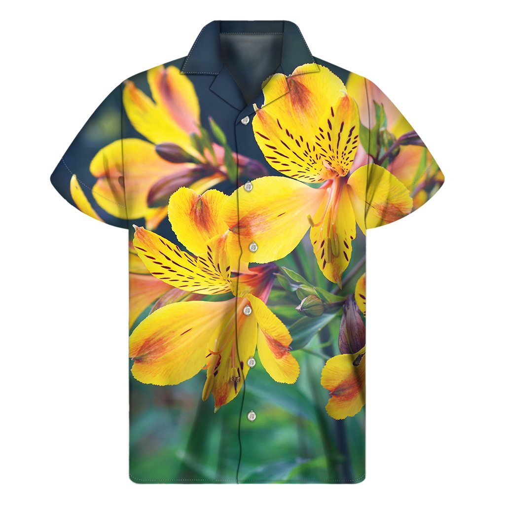 Yellow Alstroemeria Print Mens Short Sleeve Shirt Hawaiian